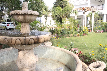 image03